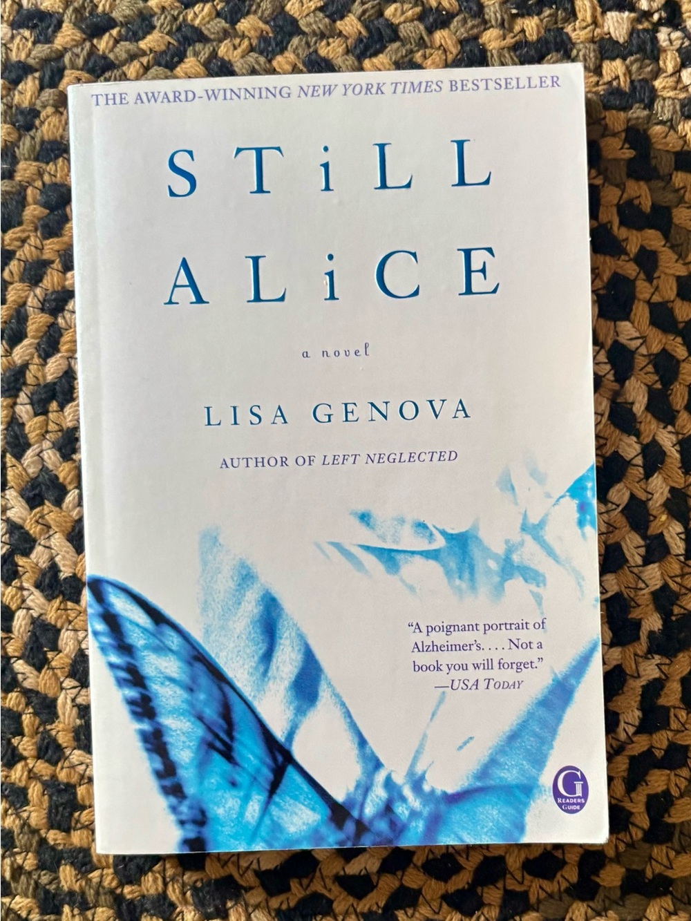 Lisa Genova Paperback Books - Picture 6 of 10